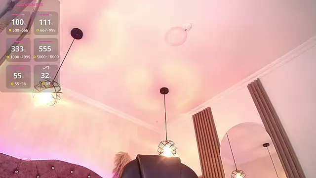 Amara_Davis1のライブXXXチャット
