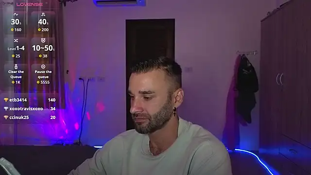 DaddySlava: απευθείας συνομιλία ΧΧΧ