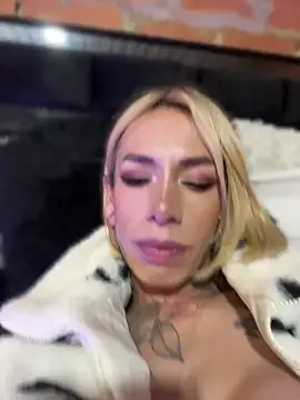 Chat XXX ao vivo de victoria_kosh