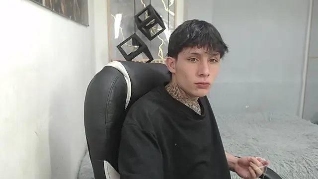 Cry_thereal 现场XXX聊天