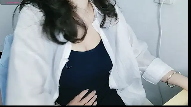 A-Lasbell 现场XXX聊天