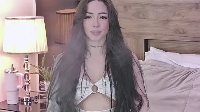 AlessandraLovi's Live XXX Chat