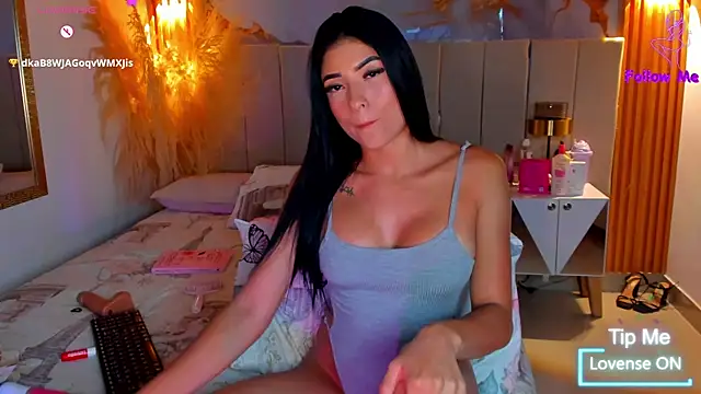 Chat +18 de adda_mancini ao vivo