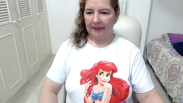 XXX chat uživo modela leonela_69