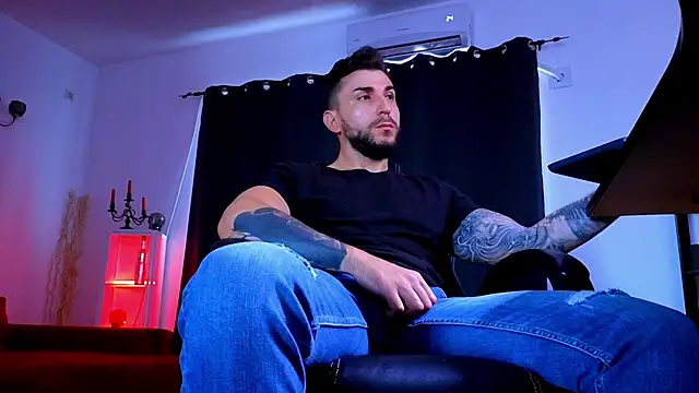 Chat XXX Live MightyAaron66