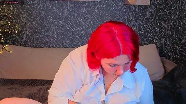 Emma_Davise 现场XXX聊天