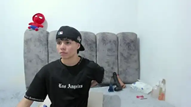 Czat XXX na żywo – Bruno_Cruzz