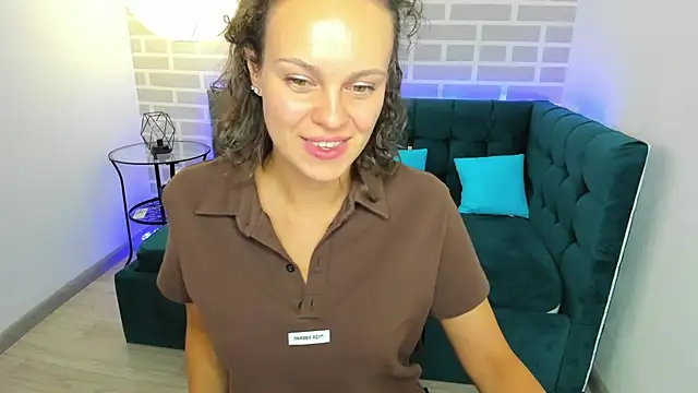 Kira_Steel লাইভ XXX চ্যাট