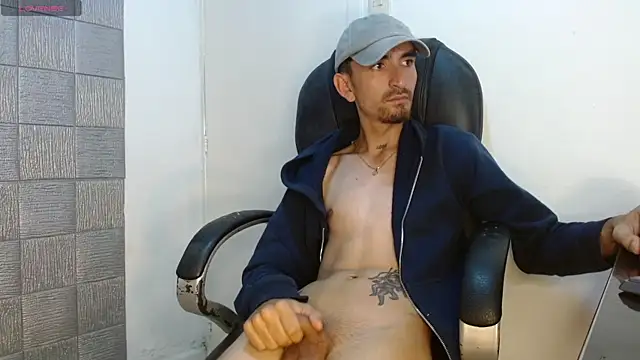 MykeCastle Chat XXX live
