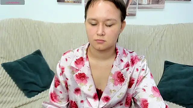 babe_molly Adlı Modelin Canlı XXX Sohbeti