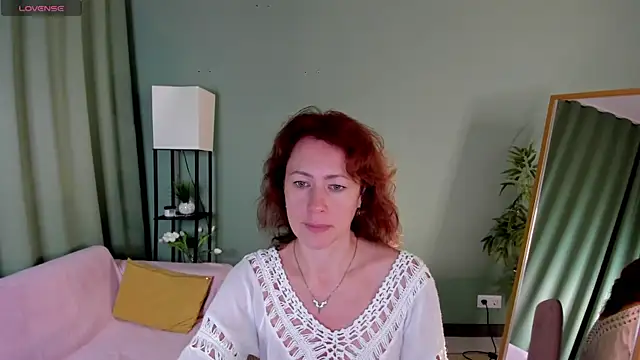 LeticiaRomano লাইভ XXX চ্যাট