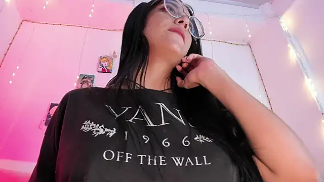 ineedmydaddy_ লাইভ XXX চ্যাট