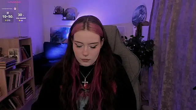 CoraMiel Chat XXX live
