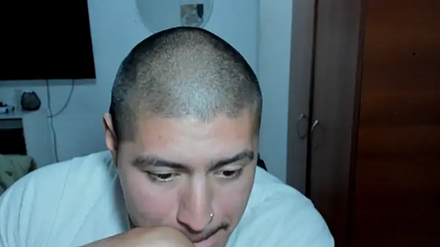 Chat +18 de Baltazar_Dupont ao vivo