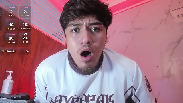 Chat +18 de juanmechanic_ ao vivo
