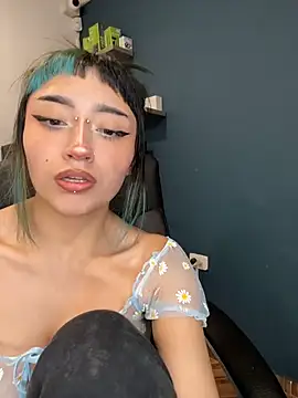 baby_akuma_ Chat XXX in diretta