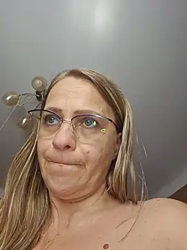 BLONDKICIA1 Webcam-Show