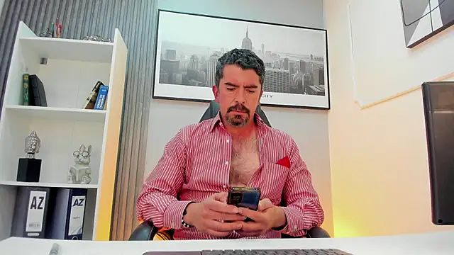 JuanKFit_45 লাইভ XXX চ্যাট