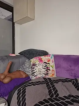 ThickianaRider লাইভ XXX চ্যাট