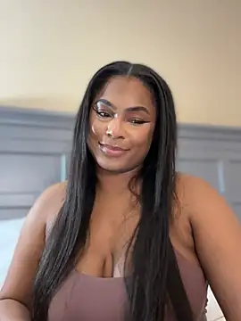 CandyLuxxxx's Live XXX Chat