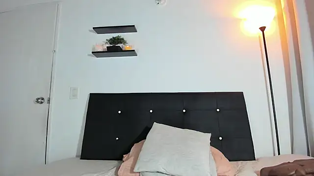 DailaSmith's Live XXX Chat