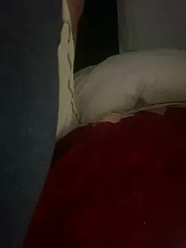 צ'אט XXX בשידור חי של GusanoDelicioso