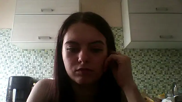 KikiAmino Live XXX Chat