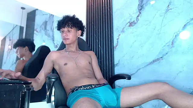 Онлайн чат XXX BlakeSttone