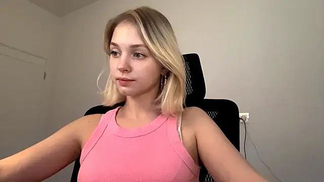 Онлайн чат XXX EveryoneEve
