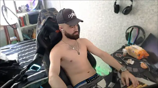 _Serious_Man Live XXX Chat