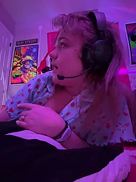 Cutiepiespanks webcam show
