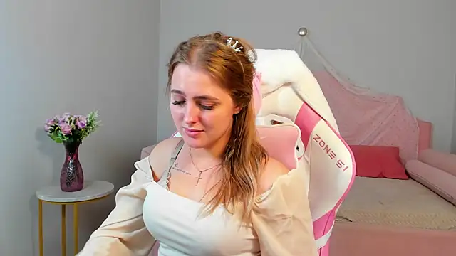 Chat XXX en directo de EllaBells