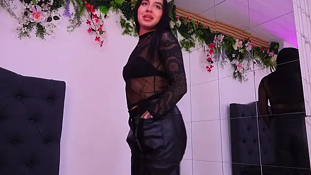 Chat +18 de kaylee_lee ao vivo