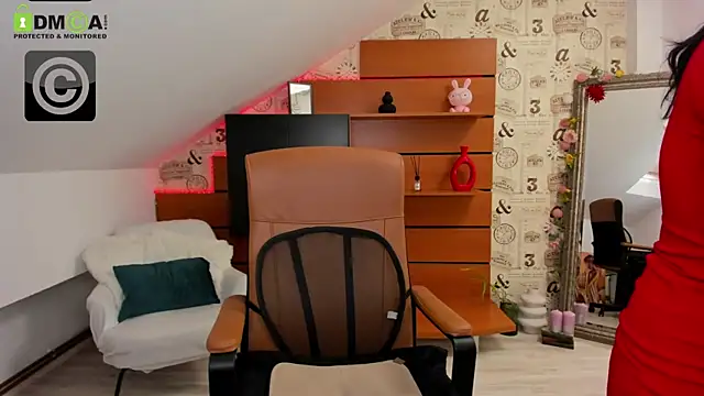 EmillyTaylor 现场XXX聊天