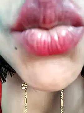 Raksitha_kannada লাইভ XXX চ্যাট