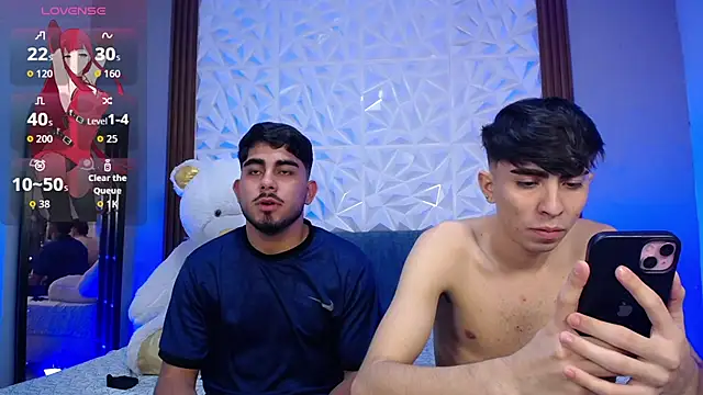 Živý XXX chat Michael_and_twinkk