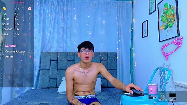 Chat XXX ao vivo de NicolasTorrez