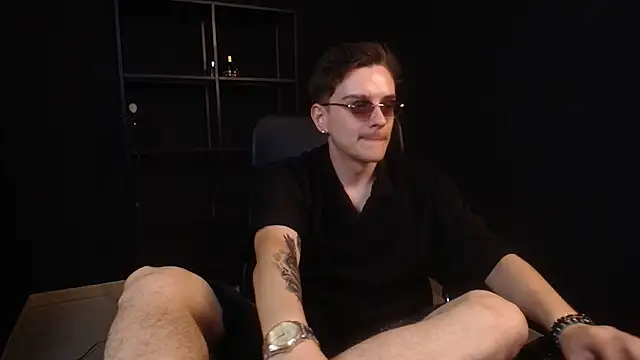 FelixStarkk élő XXX-chatje