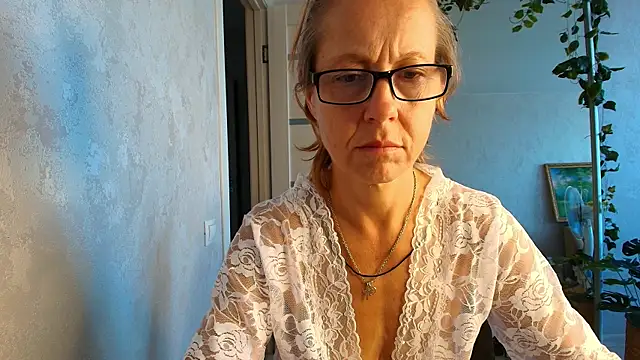 LioraWeissn Live XXX chat