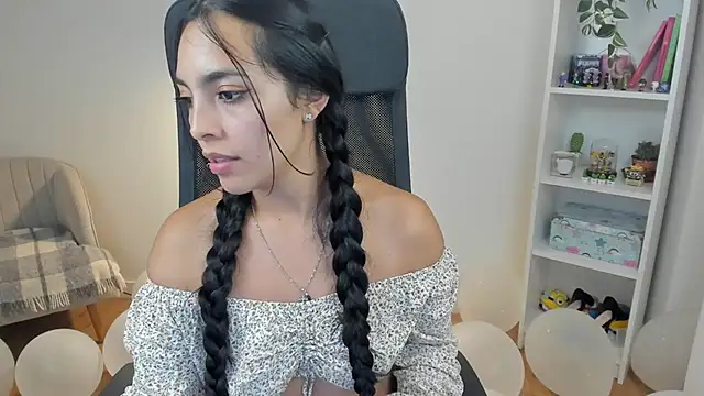 _BellaEvans_ 라이브 XXX 채팅