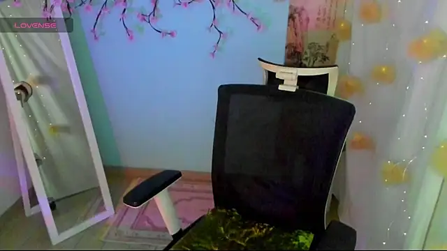 Mona_Esty Chat XXX live