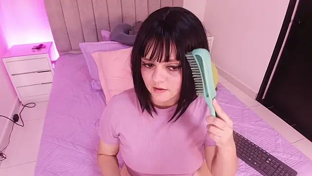 _twiggy_'s Live XXX Chat