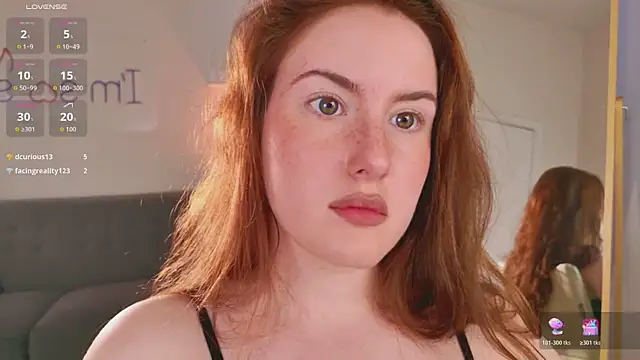 ChloeAster's Live XXX Chat
