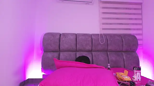 vale_ross_ Chat XXX in diretta