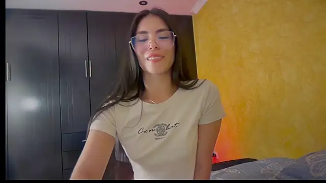 دردشة sasha_jonne الجنسية المباشرة