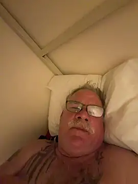 Caesar_Baxter Chat XXX live