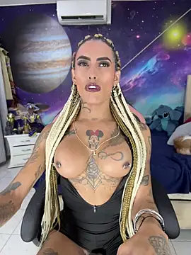 Nella_Dolls: онлайн-секс-чат