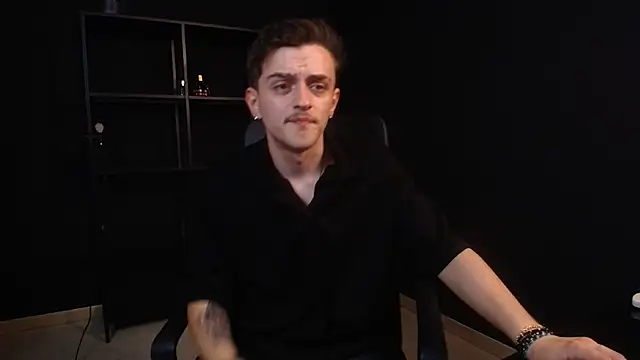 FelixStarkk live XXX chat