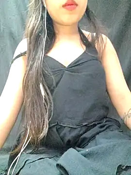 Chat XXX en directo de Roshni_98