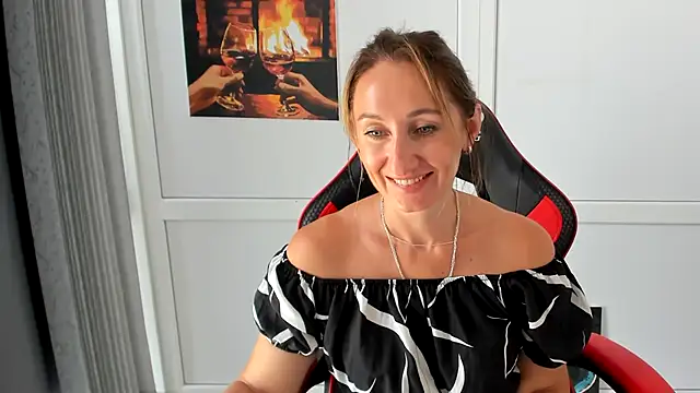 LilyDreamm live XXX chat